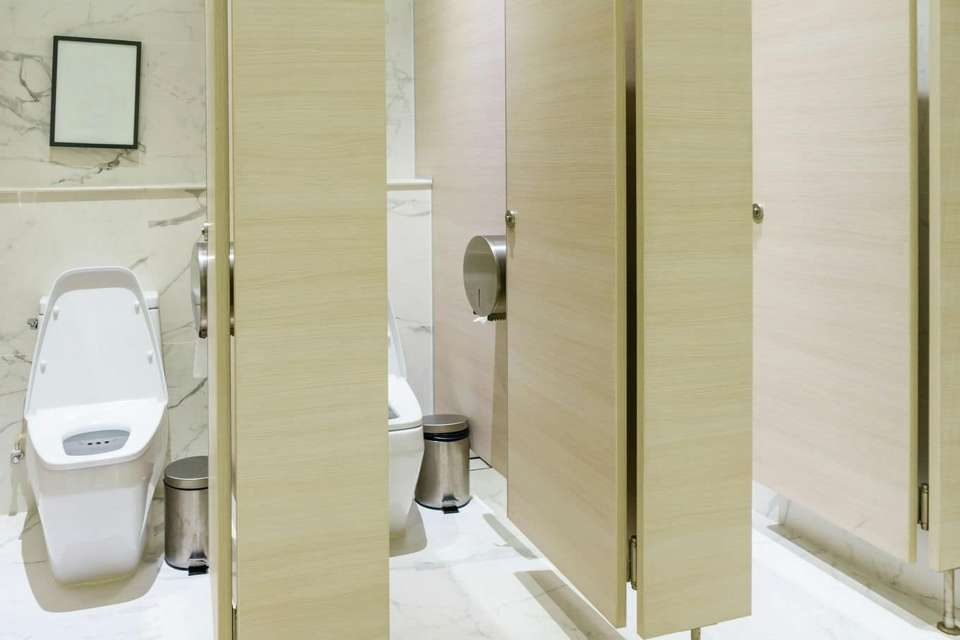 Higiena w miejscach publicznych – papier toaletowy Merida